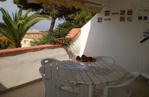 Granitola Torretta Apartment | Panoramic beachfront apartment in Kartibubbo village in Sicily