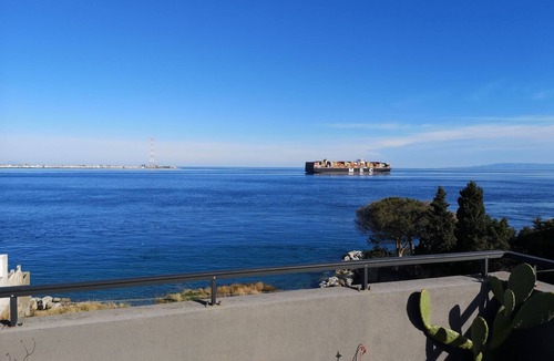 Villa San Giovanni Apartment | Panoramic house on the Strait (Cir 080096-AAT-00003 - Cin IT080096C2CA9LFJ2I)