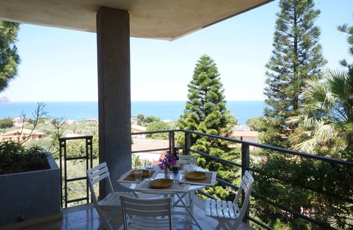 Torre Colonna-sperone Villa | Panoramic Villa Near The Sea
