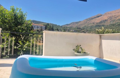 Carini Apartment | Panoramica Via Villa