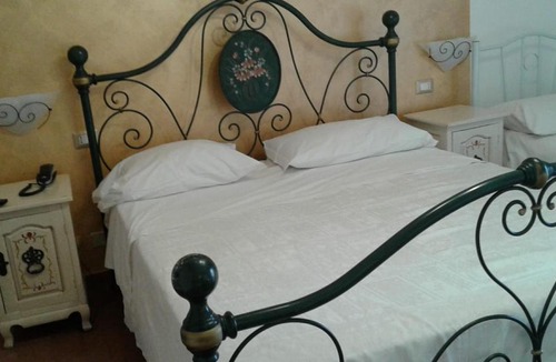 Furci Siculo House | Pensione S. Antonio Ristorante Silvia