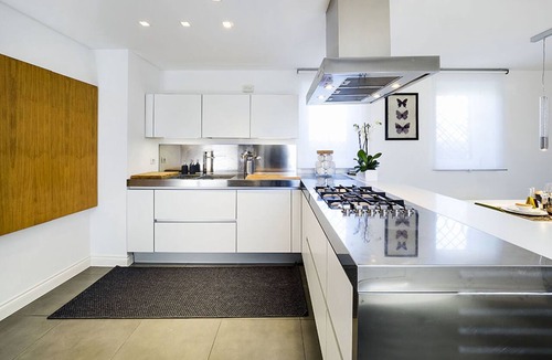 Catania City Centre Apartment | Penthouse - Apartment in Catania, 4 People, Wifi, A/C
