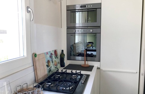 Reggio Calabria House | Penthouse with Ocean View and Secure Garage in a Charming B&B