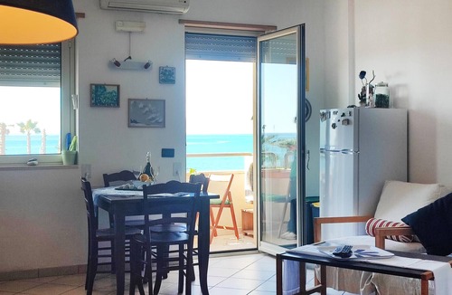 Sant'Agata di Militello Apartment | Pet friendly apartment in Sant'Agata di Militell