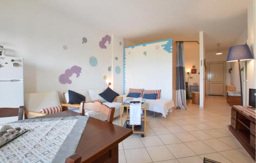 Sant'Agata di Militello Apartment | Pet Friendly Apartment In Sant'agata Di Militell
