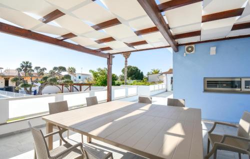 Casuzze House | Pet Friendly Home In Kaukana