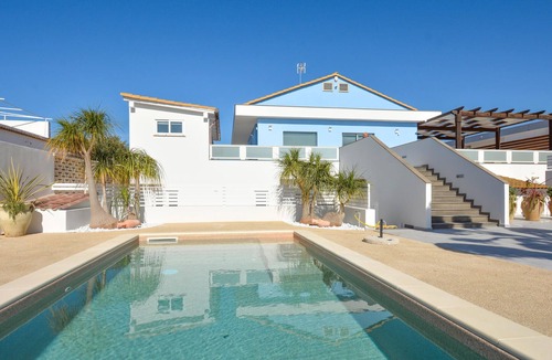 Casuzze House | Pet friendly home in Kaukana