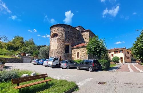 Brovello Apartment | Petit Coeur Dans L' Ancien Village in Brovello - Happy Rentals