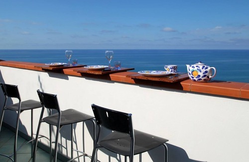 Santo Stefano di Camastra Apartment | Petreria estate 1 Sea & whirlpool