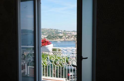 Capo Miseno House | Pharus Miseni Suites and rooms