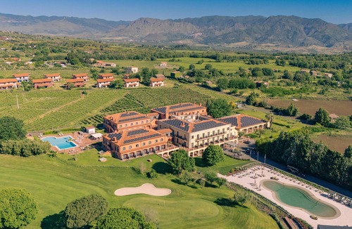 Rovittello Resort | Picciolo Etna Golf Resort & Spa, Curio Collection by Hilton