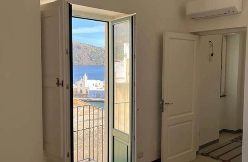 Lipari Historic Centre House | Pietra del Bagno - Exclusive sea-view residence