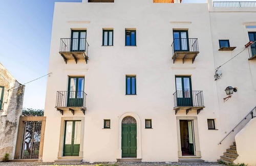 Lipari Historic Centre House | Pietra del Bagno - Exclusive sea-view residence