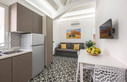 Catania City Centre Apartment | Pietranera Home