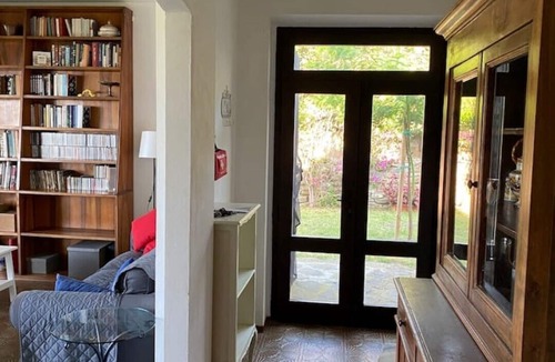 Castiglione della Pescaia Villa | Poggiodoro: small villa in the hills with sea view