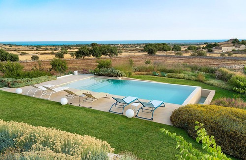 Casa Papa Villa | Pool villa with wellness area in Modica, SIcily