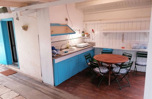 Syracuse Cabin | Portopalo chalet carratois on the sea private garden