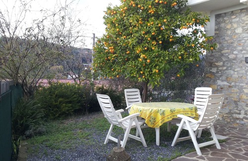 Diano San Pietro Apartment | Price Economico Diano hinterland House 'Ulivo'