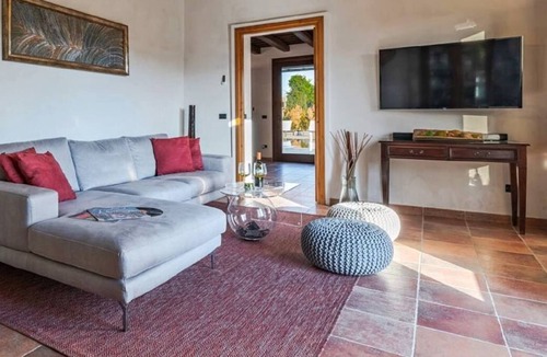 Buseto Palizzolo Villa | Private countryside villa with swimming pool