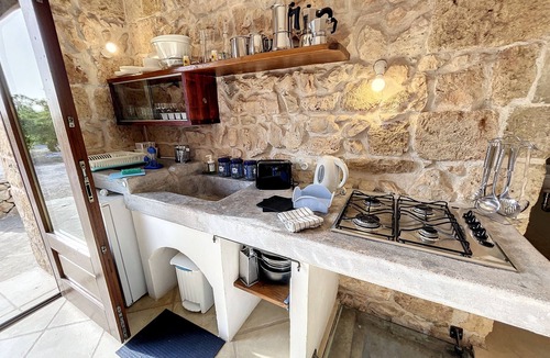 Morciano di Leuca Villa | Private estate with trullo, pool and sea view