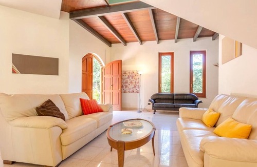 Valderice Villa | Private villa in a peaceful location