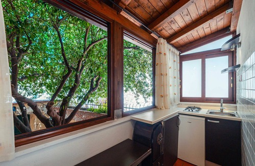 Villagonia Villa | Private villa with mini pool in Cathedral square
