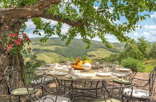 Radda in Chianti Villa | Private Villa with WIFI, private pool, hot tub, TV, patio, panoramic view, close to Greve In Chianti