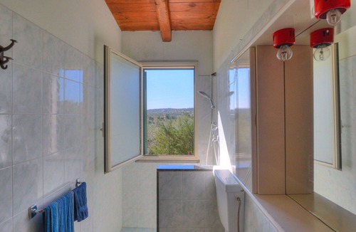 Floridia Villa | Private Villa with WIFI, private pool, A/C, TV, patio, pets allowed, panoramic view, parking