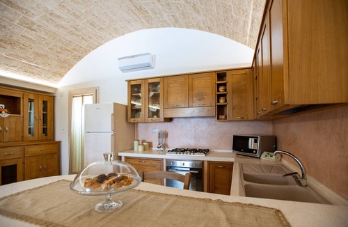 Alessano Villa | Puglia Salento luxury villa with swimming pool and hydro spa. a few km from leuca