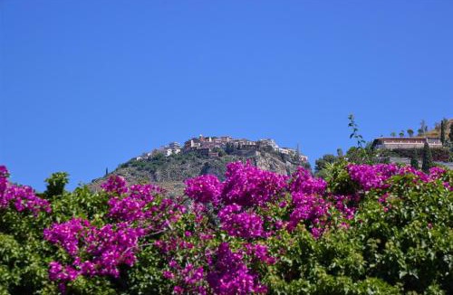 Villagonia Hotel | Quiete Taormina Naxos, Tapestry Collection By Hilton