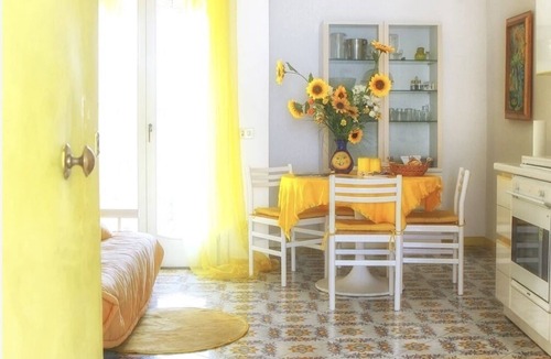 San Pietro Apartment | Raggio di Luna Yellow Apartment- nel Cuore di Unoasi Naturale Fronte Mare