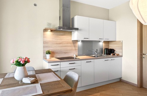 Montioni Apartment | Regarda - Apartment Cuore del Garda with swimming pool and terrace