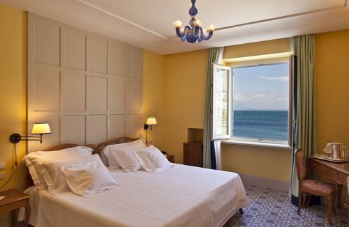 Lacco Ameno Hotel | REGINA ISABELLA - RESORT SPA RESTAURANT