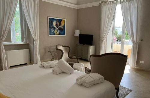 Ischia Porto Hotel | Relais Corte Degli Aragonesi