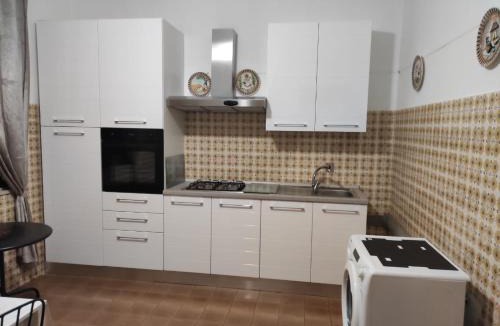 San Pier Niceto House | Remarkable 3-Bed House in San Pier Marina