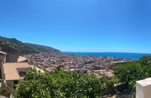 Amantea Apartment | Remarkable Medieval Clifftop Apartment with Panoramic Sea Views to Stromboli Beautifully Restored and Fully Equipped
