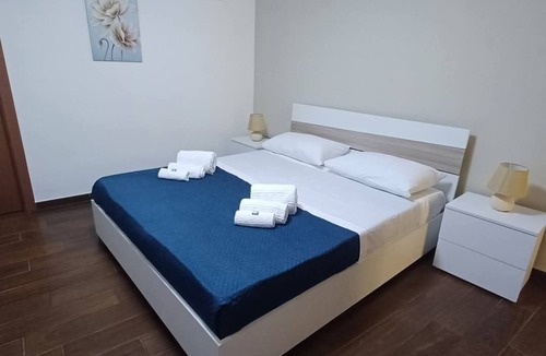 Santa Maria House | RENTS ROOMS GOLD COZY FACILITIES IN THE CENTER OF BARLETTA