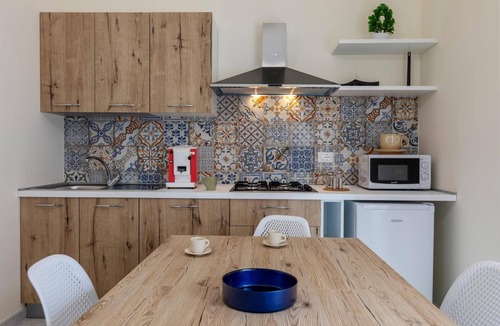 Casa Santa Apartment | Residence Imera Apartment with Sea View, Wi-Fi, and Air Conditioning