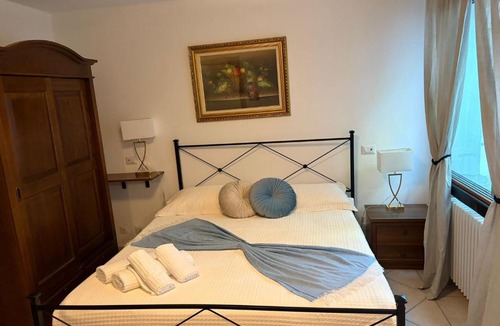 Cannobio Apartment | Residence Villa Margherita WITH POOL & HYDROMASSAGE