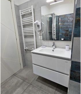 Messina House | Richard Room & Apartment Policlinico