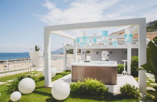 Trappeto Villa | Riva Estate - Villa sulla spiaggia di Trappeto