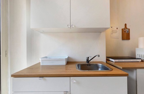 Quartiere XXIV Don Bosco Apartment | 'Romaamor Casavacanze' Apartment with Private Terrace, Wi-Fi and Air Conditioning