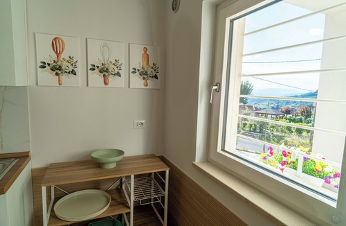Chiusano di San Domenico Villa | Romantic Villa with Woodland on the Wine Route