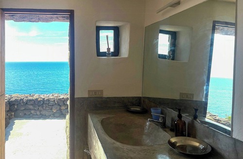 Pantelleria House | Romantic house steps from the sea in Pantelleria