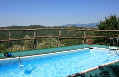 Subbiano Villa | Romantic small house for 2 with private pool and jacuzzi
