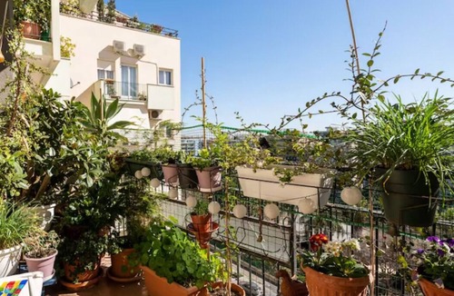 Palermo Apartment | Room and private small bathroom. Between Mondello Beach and Old Town! Free Park.