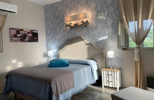 Villaggio Mose Bed & Breakfast | Room in B&B - Relais Dea Degli Ulivi House