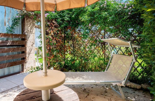 Carpignano Salentino Apartment | Room 'Masseria Giamarra, Room 7' with Shared Pool, Wi-Fi and Air Conditioning