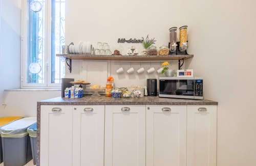 Messina Apartment | Room 'Matrimoniale Deluxe' with Wi-Fi and Air Conditioning