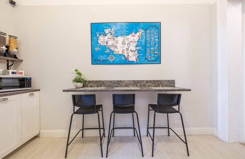 Messina Apartment | Room 'Matrimoniale' with Wi-Fi and Air Conditioning